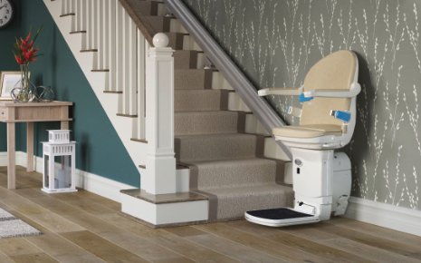Straight stairlift